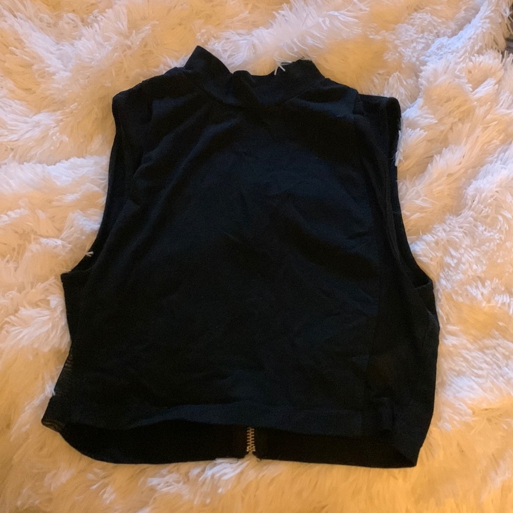 Forever 21 Zip Up crop top